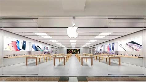 A­p­p­l­e­,­ ­d­ü­n­y­a­ ­g­e­n­e­l­i­n­d­e­k­i­ ­m­a­ğ­a­z­a­l­a­r­ı­n­ı­ ­y­e­n­i­d­e­n­ ­k­a­p­a­t­ı­y­o­r­